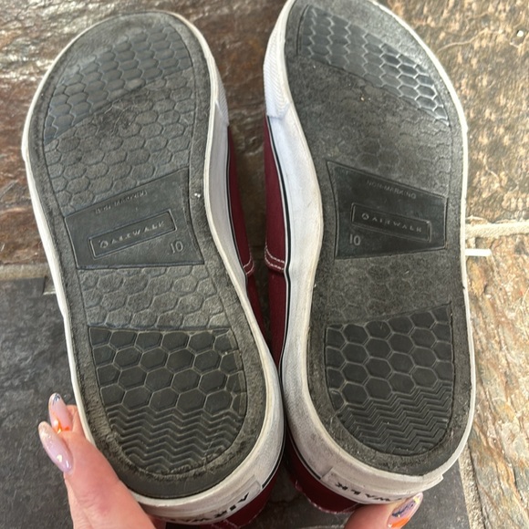 Airwalk sneakers - Picture 3 of 5